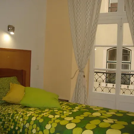 Downtown Гостьовий будинок 3*