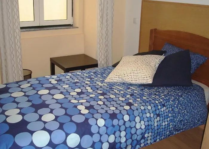 Downtown בית הארחה 3*